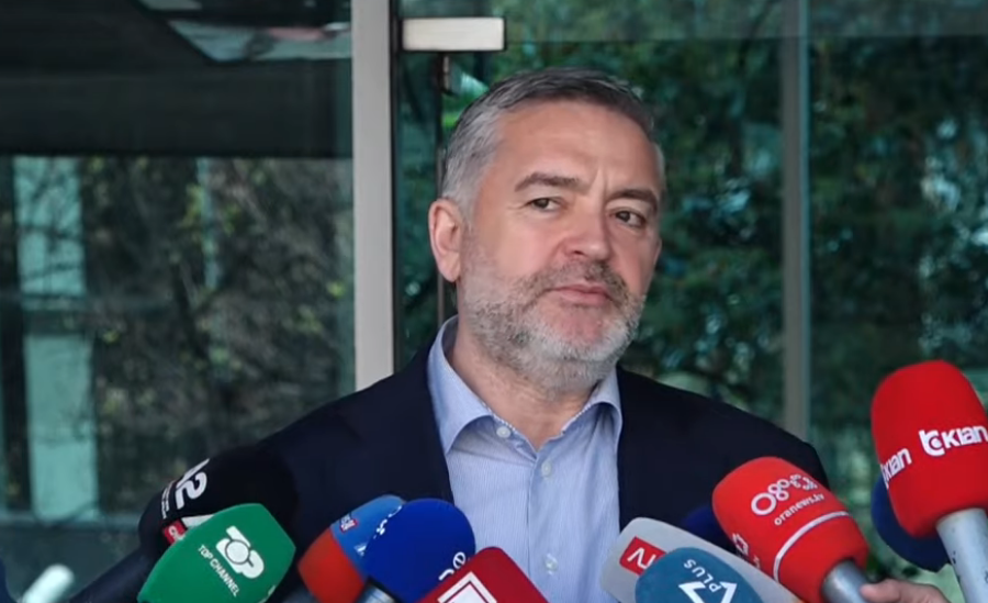 Klosi: Më 12 qershor rifreskimi i anëtarësisë së PS, do kemi struktura edhe në diasporë