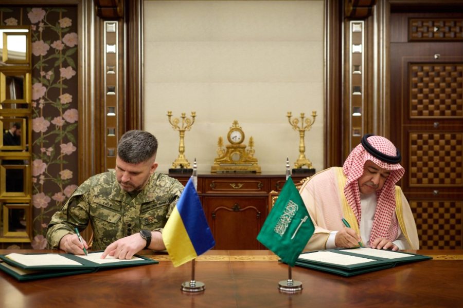 Zelensky: Nënshkruam marrëveshje me Arabinë Saudite për bashkëpunim në mbrojtje