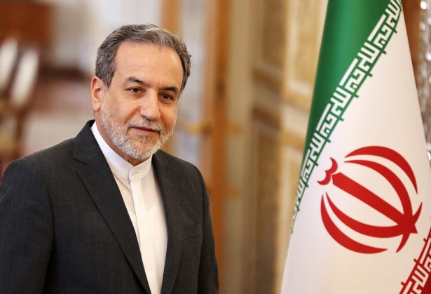 “Jemi duke pritur dhe do t’i përballojmë”, Ministri i Jashtëm i Iranit: Një fatkeqësi e madhe për SHBA-n