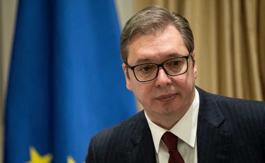 Serbia blen raketa balistike nga Kina, Kroacia njofton NATO-n