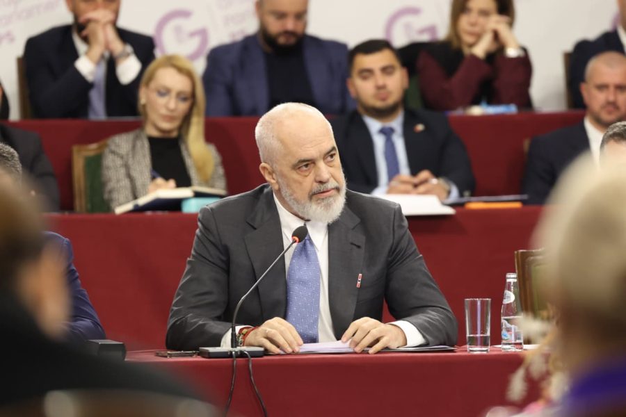 “Nuk kam ndërmend ta shpall të pafajshme”, Rama: Vijën e kuqe nuk e shkel as për Ballukun
