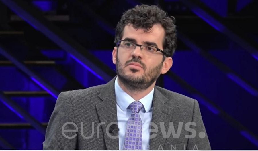 Ndahet nga jeta në moshën 40-vjeçare gazetari dhe analisti, Namir Lapardhaja