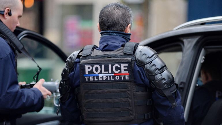 Parandalohet një sulm pranë një burgu në Francë, arrestohen 6 persona