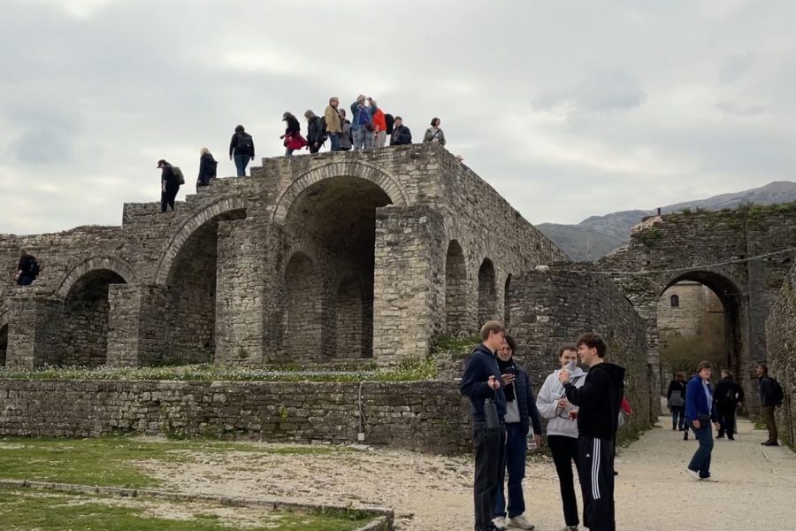 Gjirokastra destinacion i preferuar nga të huajt, 10 mijë turistë në 2026