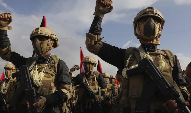 Rebelët Huthi kërcënojnë objektivat saudite, shkak shkelja e hapësirës ajrore