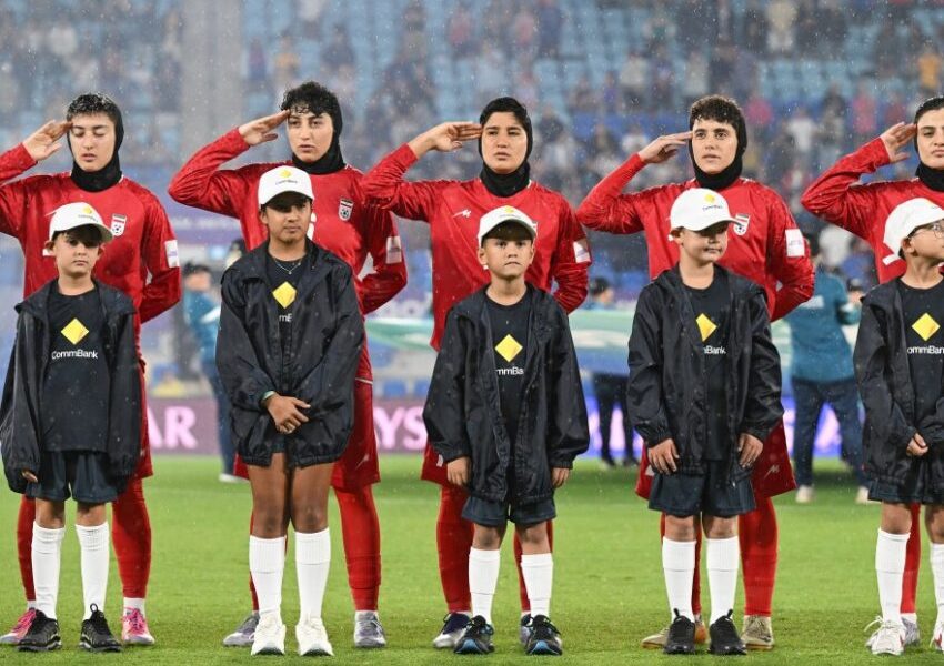 Ish-trajneri Afshin Ghotbi: Moskëndimi i himnit nga futbollistet iraniane ishte akt guximi