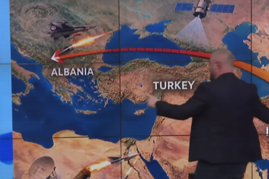 A mund ta godasë Irani Shqipërinë me raketa? Eksperti shpjegon hartën dhe tregon skenarët