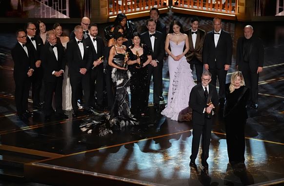 Nga kritikat për Trump te homazhet për Redford, çfarë ndodhi dhe kush triumfoi në çmimet Oscar