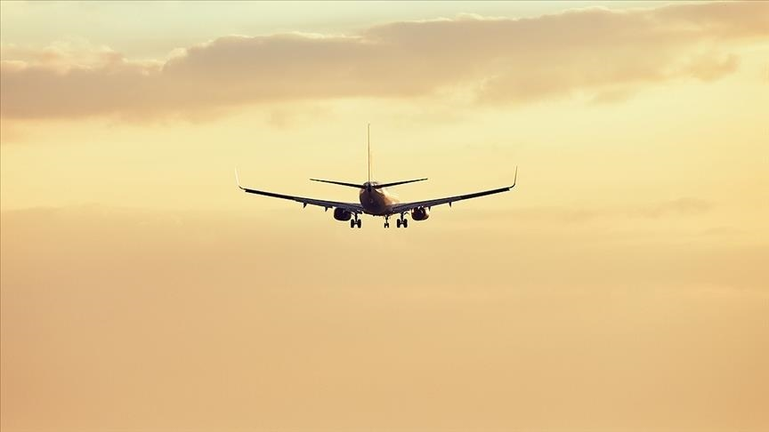 Emiratet e Bashkuara Arabe hapin korridore ajrore me fqinjët për fluturime evakuimi
