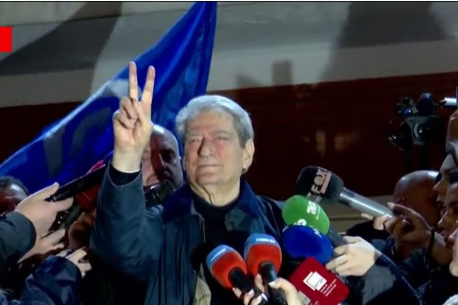 Përfundon protesta e Opozitës, Berisha: Për Edi Ramën nuk do ketë më vrimë miu ku do futet
