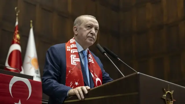 Erdogan bisedon me Trump dhe paralajmëron sulm në rast të përfshirjes së kurdëve në konflikt
