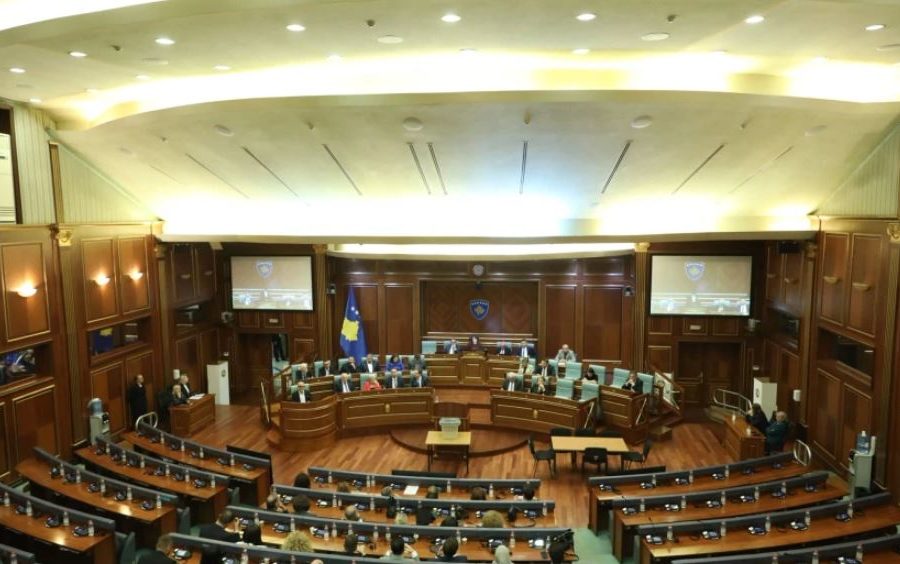 Seanca e fundit për Presidentin. Haxhiu: Presim dhe disa minuta opozitën para se të shkojmë në zgjedhje