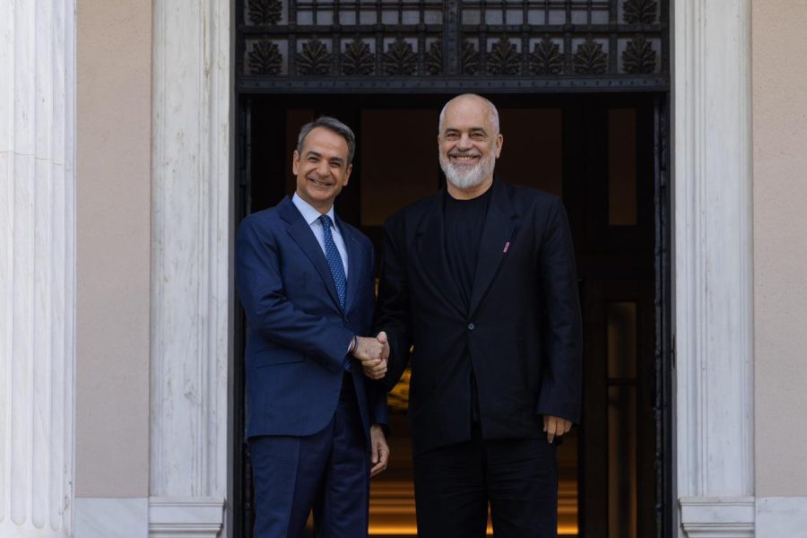 Rama me Mitsotakis: Po punojmë për kapërcimin e të gjitha çështjeve të mbartura mes dy shteteve