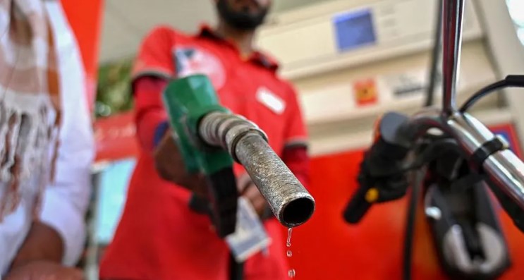 Çmimet e naftës rriten sërish, teksa bisedimet e paqes SHBA-Iran ngecin