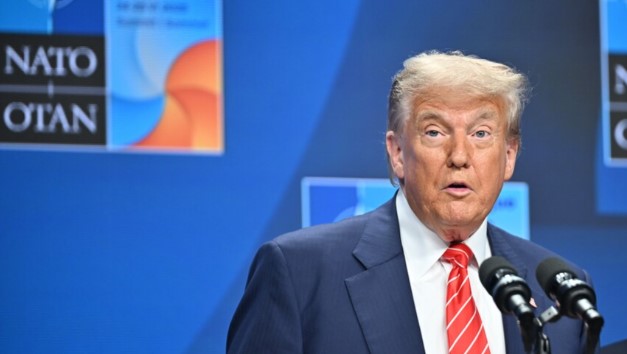 Trump diskuton bllokadën e Hormuzit me drejtuesit e naftës dhe energjisë