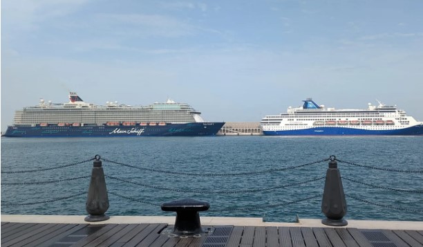 Rrugës drejt Evropës, anijet turistike rifillojnë lundrimin pas tensioneve në Ngushticën e Hormuzit