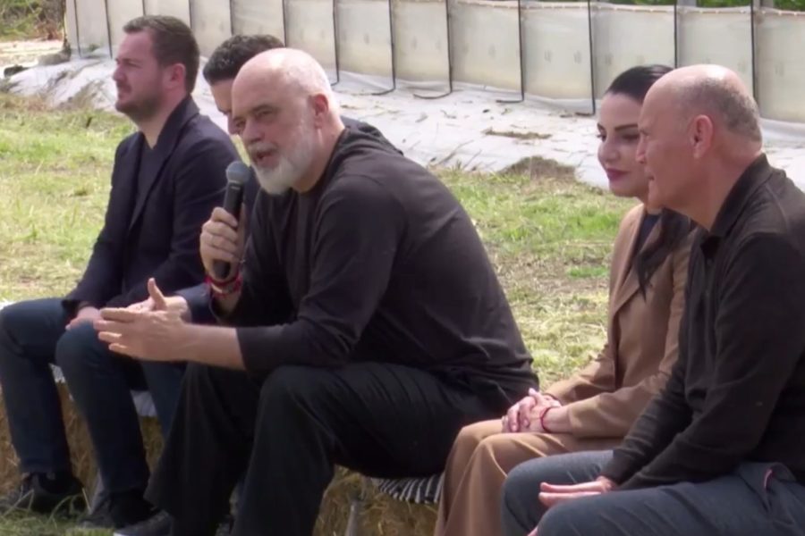 Rama me Ballukun në Lushnjë: Sot nuk është paraja fokusi, por mënyra si të sigurojmë atë për të ecur përpara