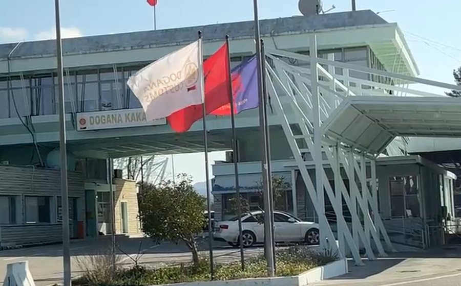 Dogana e Kakavijës bllokon 1500 palë atlete