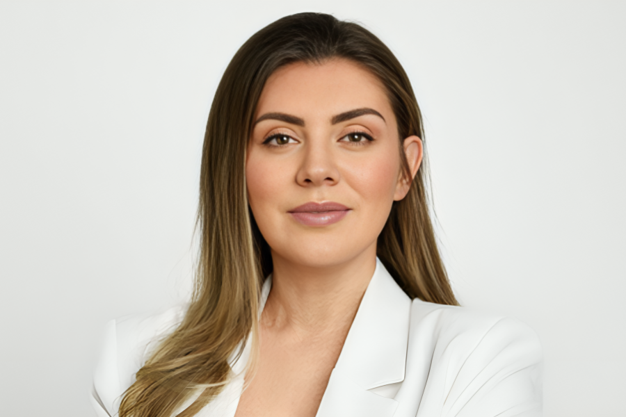 Pranvera Skana emërohet zëvendësministre e Mbrojtjes, shkarkohet Andrea Shllaku