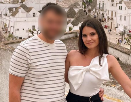 Humbi jetën pasi lindi binjakët, mesazhi prekës i vëllait: Një pjesë e shpirtit tim është fikur bashkë me të