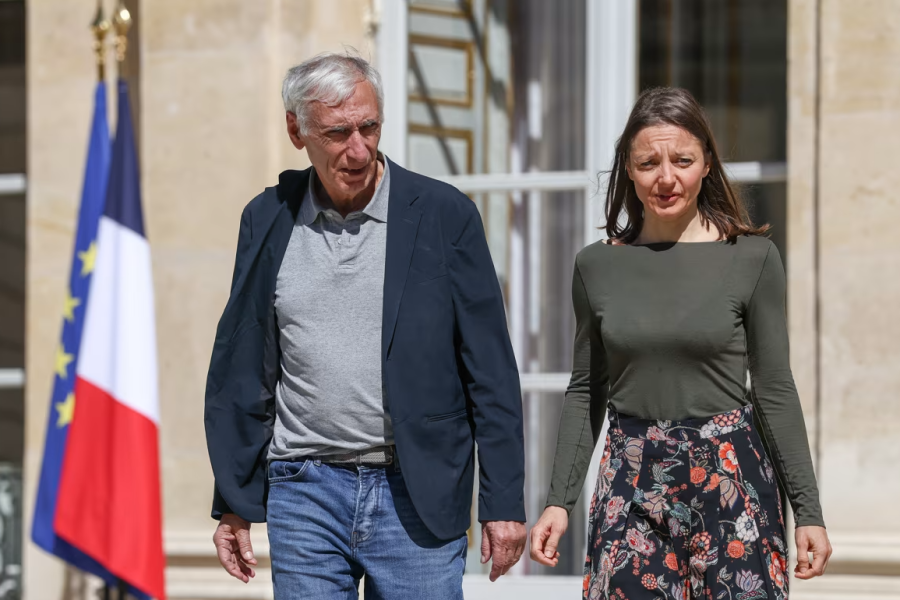 U liruan nga burgu në Iran, çifti francez mbërrin në Paris! Rrëfejnë tmerret që përjetuan në 3 vite