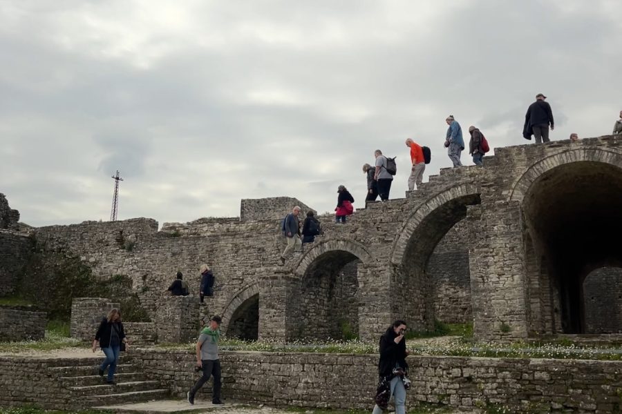 INSTAT: Turizmi në rritje edhe në dimër, shtohen vizitorët dhe netë-qëndrimet