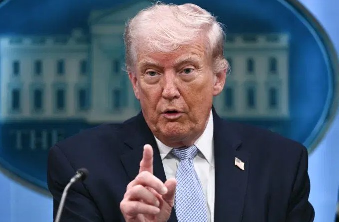 Trump: Uraniumi i pasuruar i Iranit do të sillet në SHBA