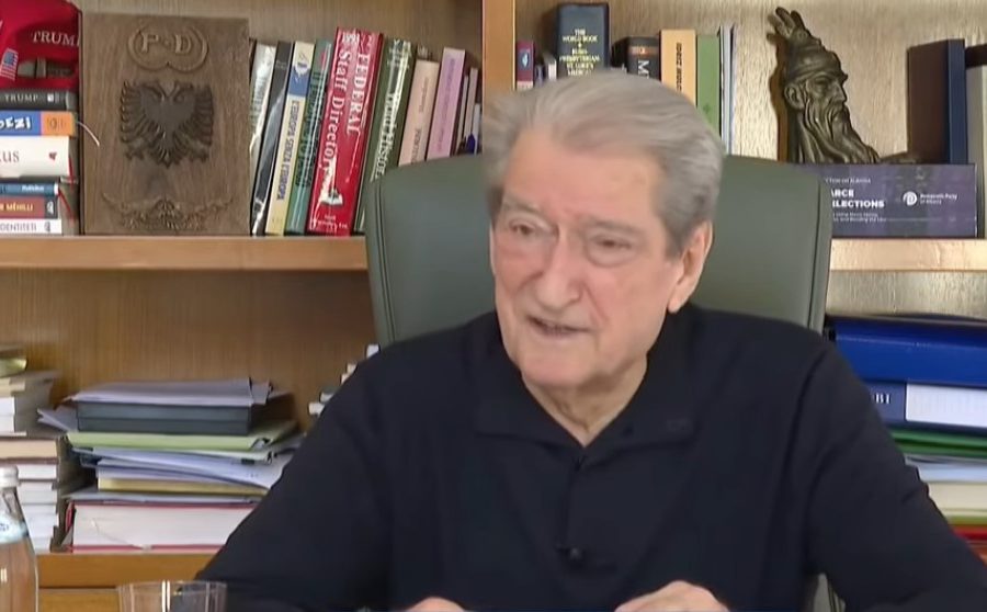 “Ne do të vazhdojmë kryengritjen tonë paqësore”, Berisha: Në spitale u dërguan policë gjoja të plagosur