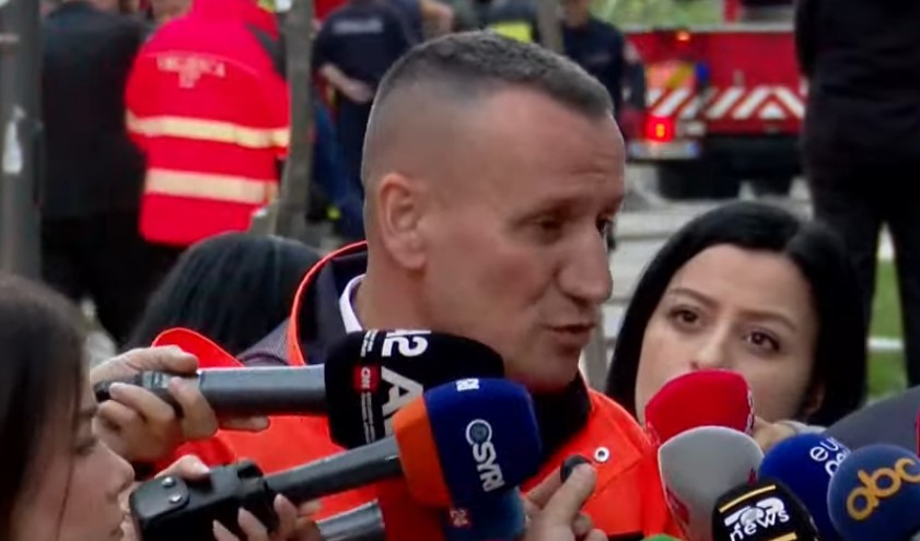 Zjarri në Tiranë, Arben Cara: Flakët janë nën kontroll, puna vijon për shuarjen e të gjitha vatrave