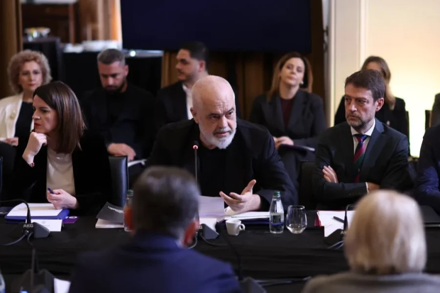 Mbledhja 4 orë e Grupit Parlamentar të PS, Euronews Albania zbulon porositë e Ramës