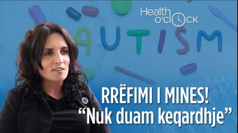 Rrëfimi i një nëne me djalin pjesë e spektrit autik: Ka pasion të këndojë, jam e vendosur ta mbështesë