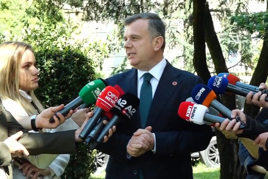 Kritikat e Braçes dhe Spiropalit, përgjigjet për herë të parë Taulant Balla për mediat