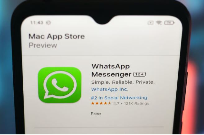 Nëpunësit civilë të BE po detyrohen të mos përdorin më WhatsApp-in