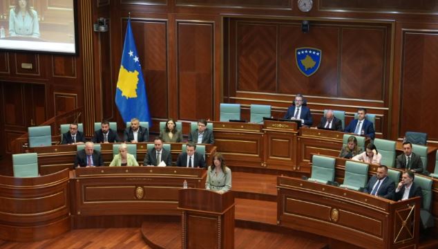 Presidenti i ri i Kosovës, Haxhiu: Mungesa e opozitës shtyn vendin drejt një krize të panevojshme