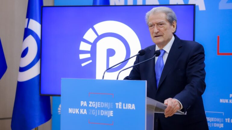 Mbahen zgjedhjet për kreun e PD, demokratët sot drejt kutive të votimit