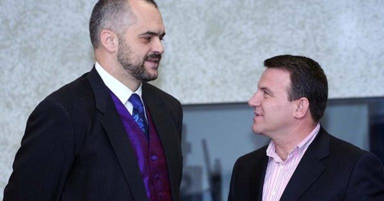 Malaj tregon si e njohu Edi Ramën: Është viktimë e përbindshave të vetë