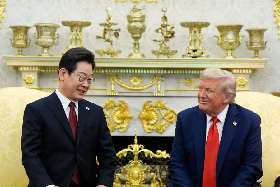 Trump dhe presidenti i Koresë së Jugut bisedë telefonike, diskutojnë rreth samitit SHBA-Kinë