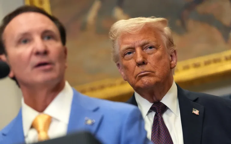 Trump zbulon operacionin sekret: Mbi 100 milionë fuçi naftë u transportuan në mënyrë të sigurt