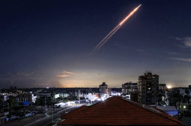 A po përdor Irani armëpushimin me SHBA për të nxjerrë armët e fshehura nën tokë?