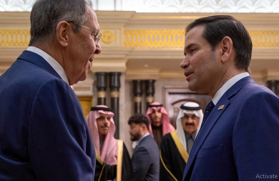 Lavrov i kërkon Rubios të evakuojë ambasadën amerikane në Kiev përballë sulmeve ruse