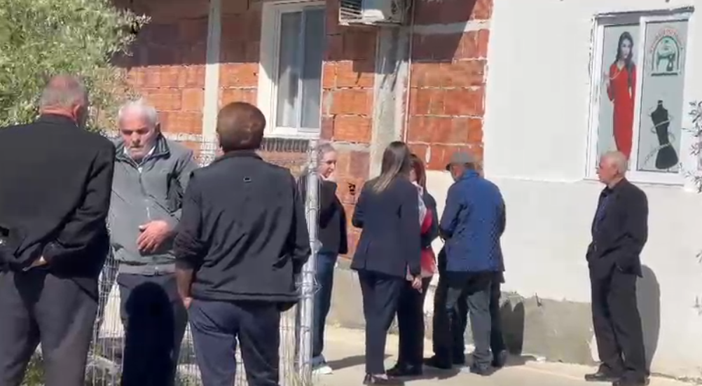 Durrës  familjet e dy fëmijëve që humbën jetën në aksident hapin dyert e mortit