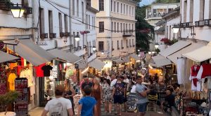 Turizmi mban ekonominë shqiptare, vendi renditet i dyti në Europë