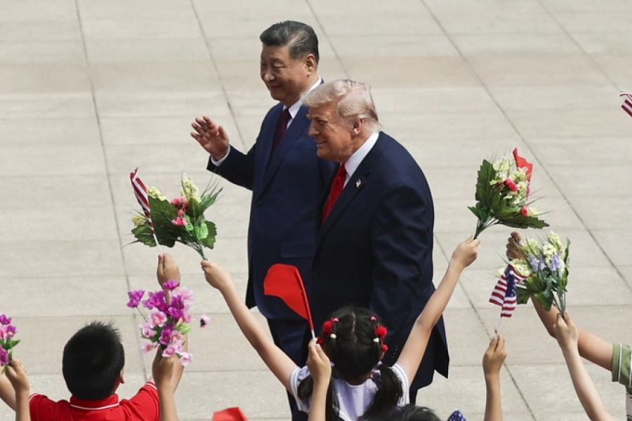 Pritje me tapet të kuq në Pekin, Trump i premton Xi Jinping “të ardhme të shkëlqyer”