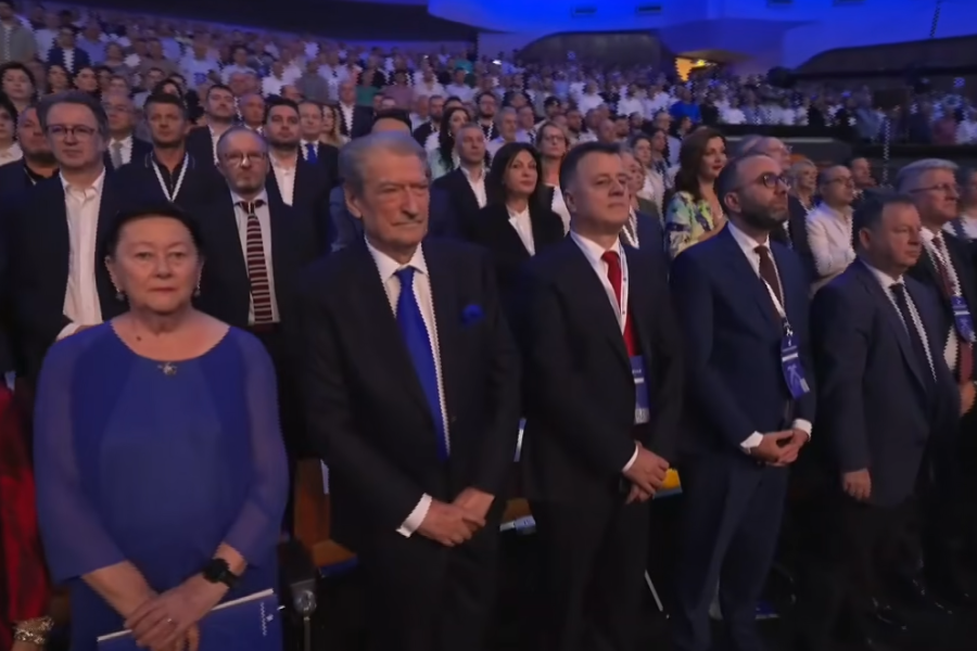 PD mbledh Kuvendin Kombëtar, miratohen ndryshimet statutore