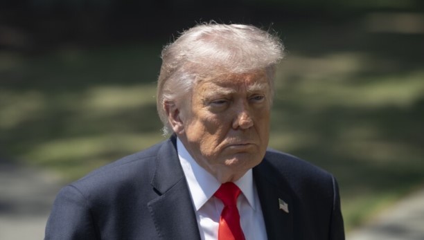 Trump kërcënon: SHBA mund të marrë kontrollin e Kubës “pothuajse menjëherë”