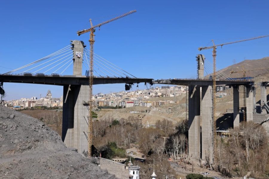 Irani fillon rindërtimin e urës kyçe B1 të bombarduar nga SHBA-të