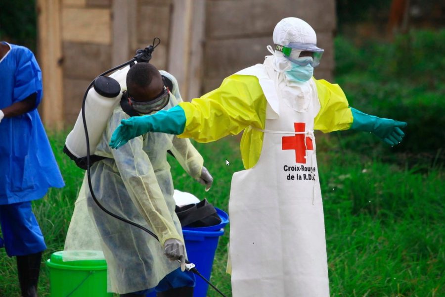 OBSH: Shpërthimi i Ebolës në Kongo dhe Ugandë është emergjencë me shqetësim ndërkombëtar