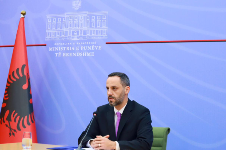 “Rritet prania policore në sezonin turistik”, Lamallari ndalet dhe te Saranda: Askush mbi ligjin