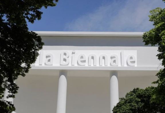 Irani tërhiqet nga Bienalja e Venecias pak ditë para hapjes për publikun