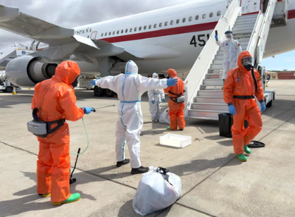 U infektua me Ebola në Kongo, mjeku amerika udhëton me aeroplan për në Gjermani për trajtim
